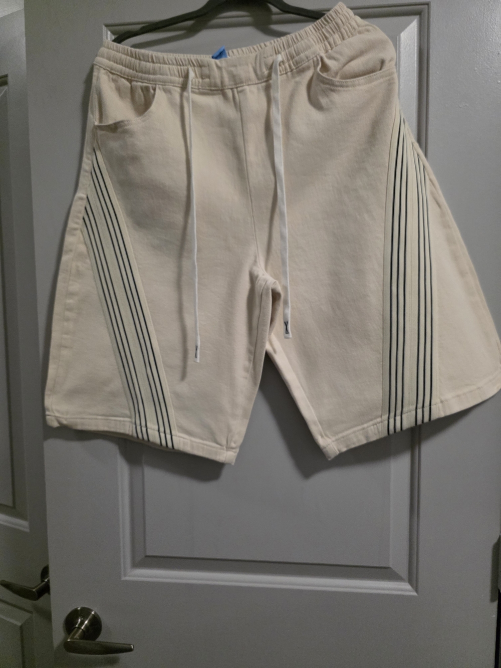 Women's Cream Drawstring Athletic Shorts with Side Stripe